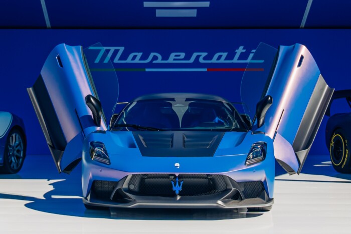 Rendszámot szerelt versenyautójára a Maserati 6