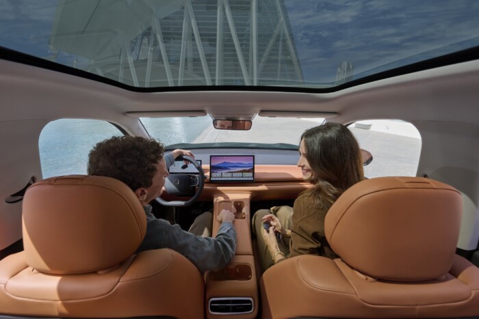 Itt a Peugeot 5008 Kínából adoptált féltestvére 10