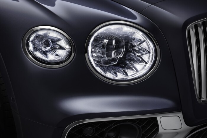 Méregdrága luxusautót vett a vezetéstől eltiltott focista