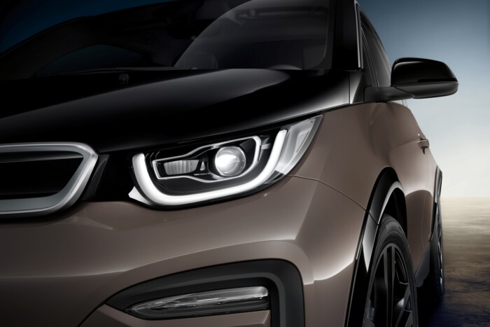 Óriásit esett a használt villanyautók ára itthon