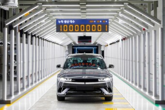 A Hyundai számlálója átfordult kilenc számjegyre