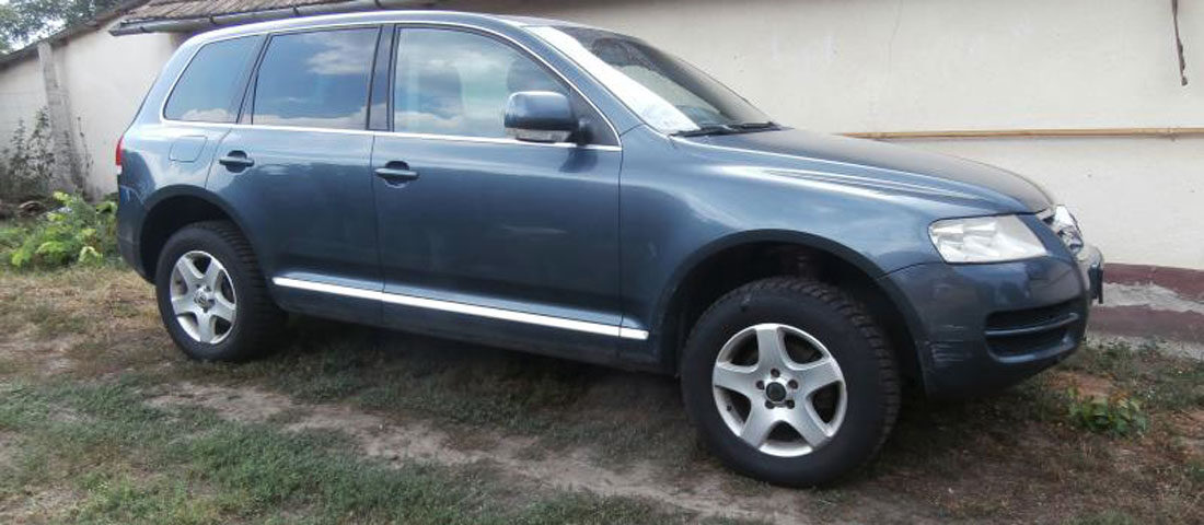 Féláron lehet használt autókat venni a NAV-tól