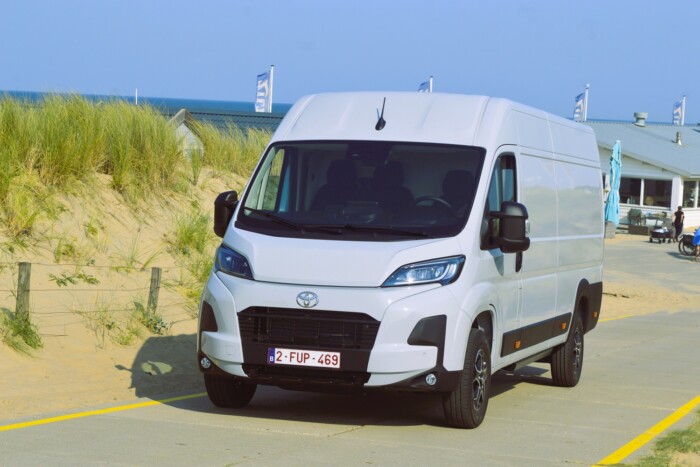 Nagyok bajszát is megráncigálhatja ez a Toyota 8