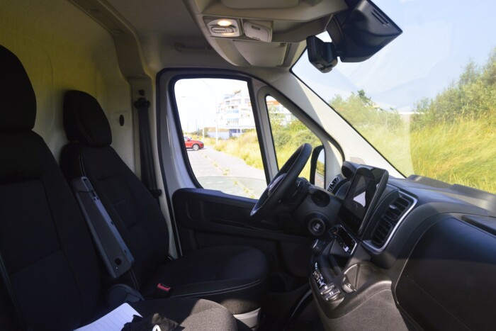 Nagyok bajszát is megráncigálhatja ez a Toyota 15