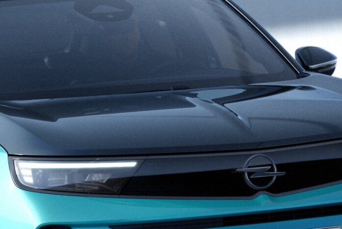 Nem csillog többé a legkisebb Opel SUV