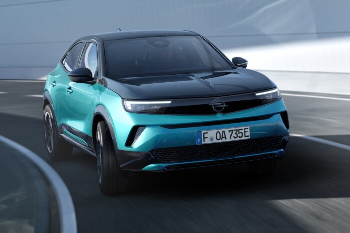 Nem csillog többé a legkisebb Opel SUV 10