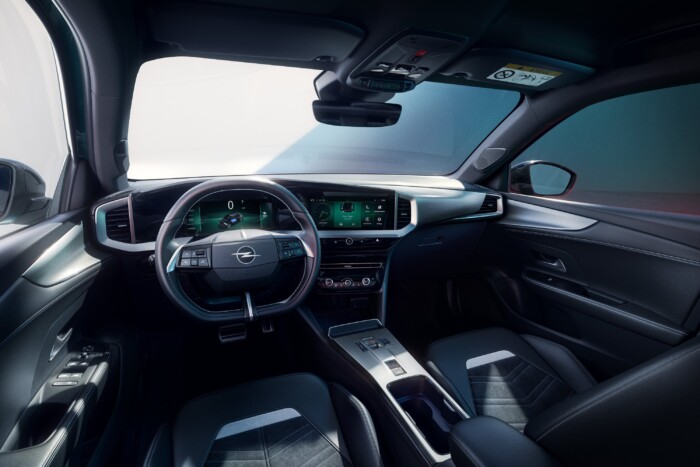 Nem csillog többé a legkisebb Opel SUV 8