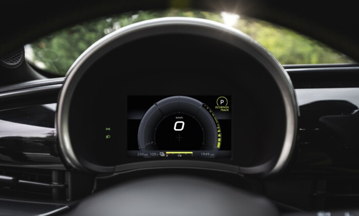 Nem gyártott még erősebb autót az olasz sportmárka 14