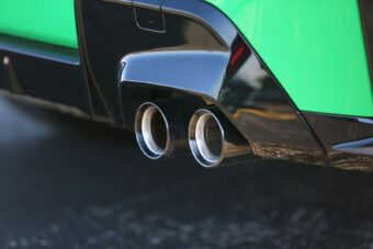 Lépett az EU, haladékot kaptak az autógyártók