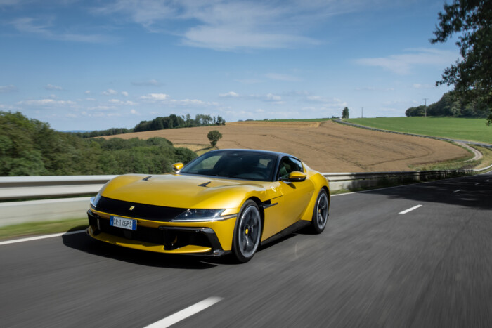 A V12 él, de mi meghalnánk érte 25