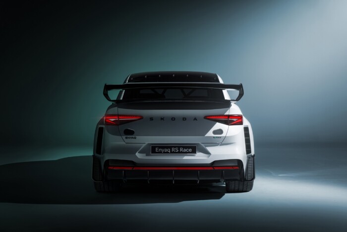 Családi Škodából készült versenyautó 11