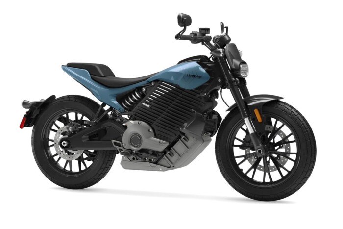 Családi jármű széteső futóművel 2 | Vezess Családi jármű széteső futóművel 2