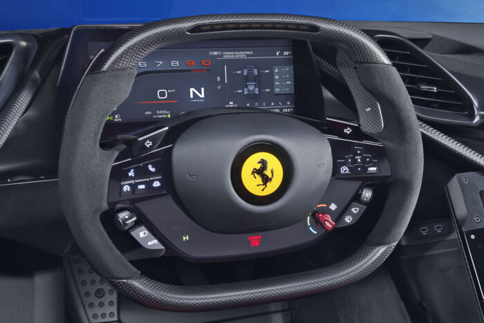 Beültünk a legerősebb utcai Ferrariba, nincs jó hírünk 21