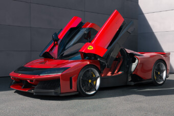 Beültünk a legerősebb utcai Ferrariba, nincs jó hírünk