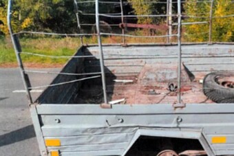 Olyan utánfutót fogtak a békési rendőrök, hogy csak néztek