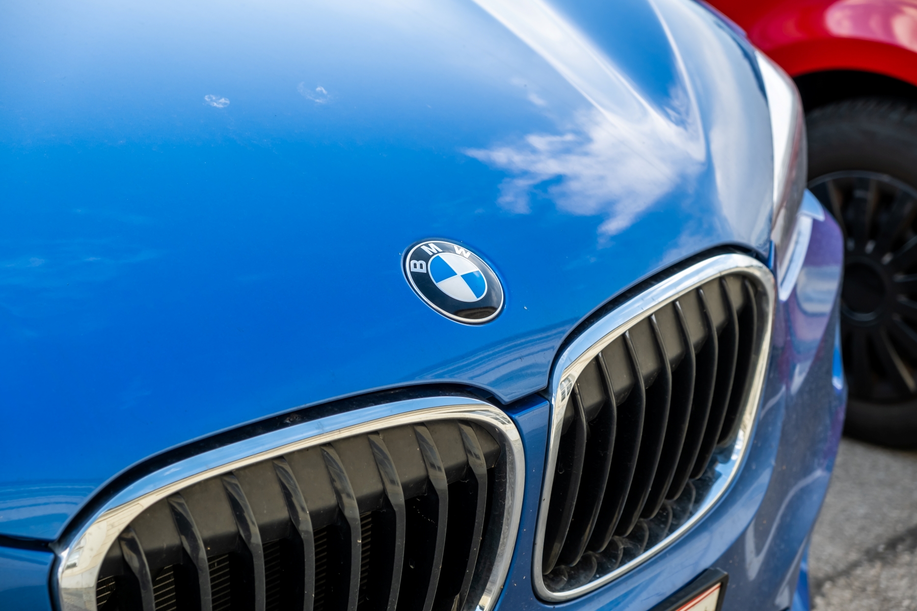 Vasszigor: 1 km/óráért ugrott a BMW