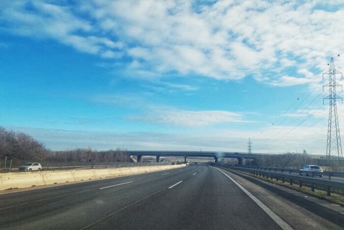 Rendhagyó lezárás jön az M0-son