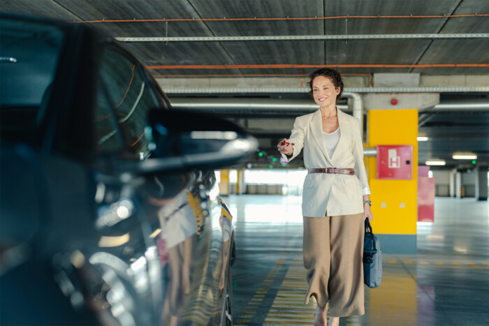 Saját autója ütötte el, súlyos hibát vétett