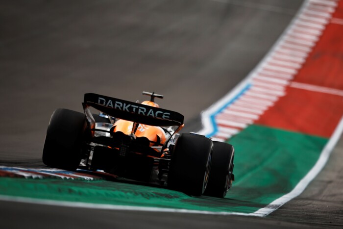 F1: Figyelmeztet a pilóta, résen kell lennie a McLarennek