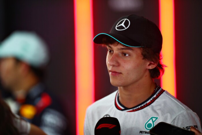 F1: The Merci youngster pulled himself together after the car crash 1