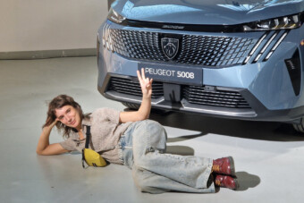 Kiállítással érkezett az új 7 üléses Magyarországra