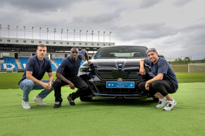 A telitalálat is kevés a Real Madrid új BMW-ihez 8