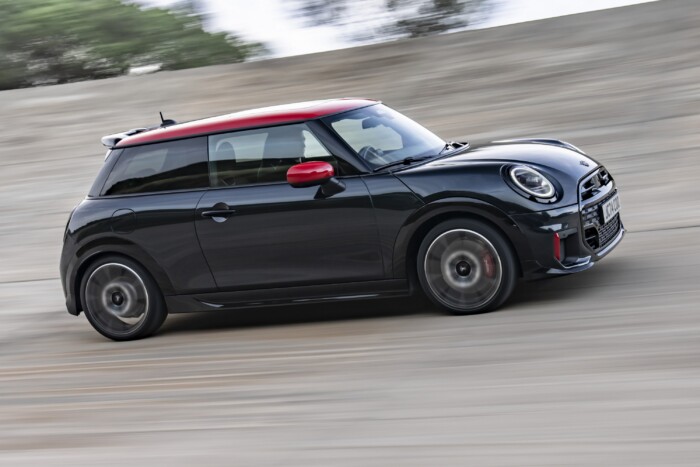 Hagyománytisztelő generációváltás a Mininél 7