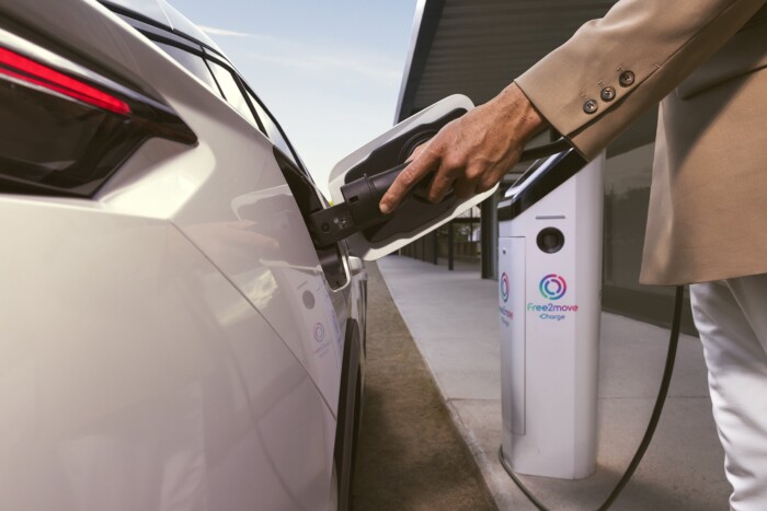 Kidobták a benzinmotort a legsármosabb Peugeot-ból 6 | Vezess Kidobták a benzinmotort a legsármosabb Peugeot-ból 6