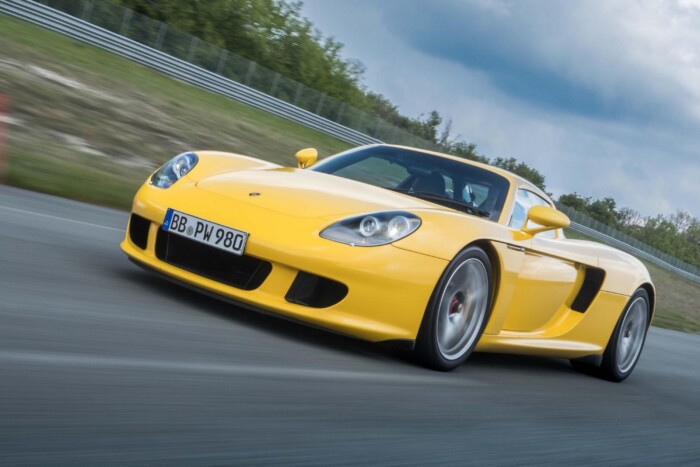 Utólag szelídítik a démoni sportautót