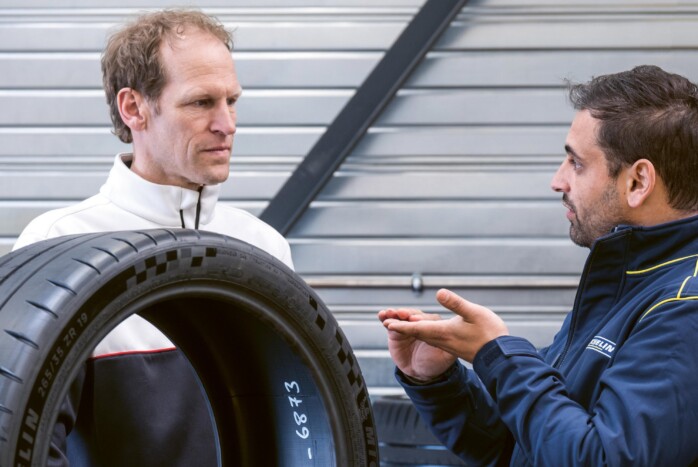 Utólag szelídítik a démoni sportautót 7