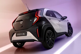 Menetzajjal, kasztnis zörejekkel nyugtat a Toyota