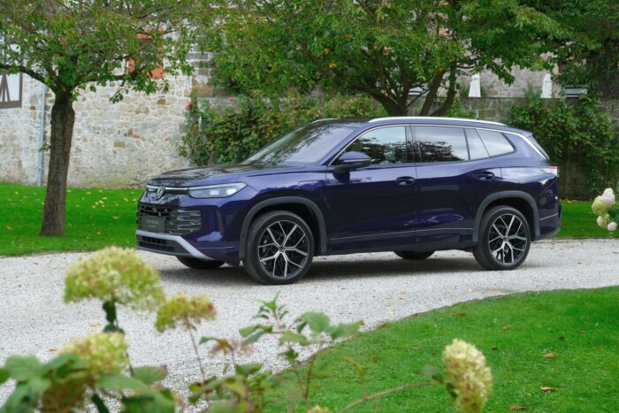 Új autóval készül a családoknak a Volkswagen 12