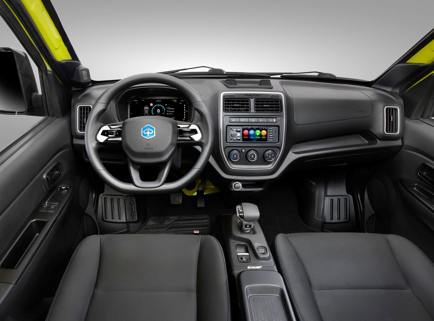 Igazi aduász lehet ez a teherautó a belvárosban 1