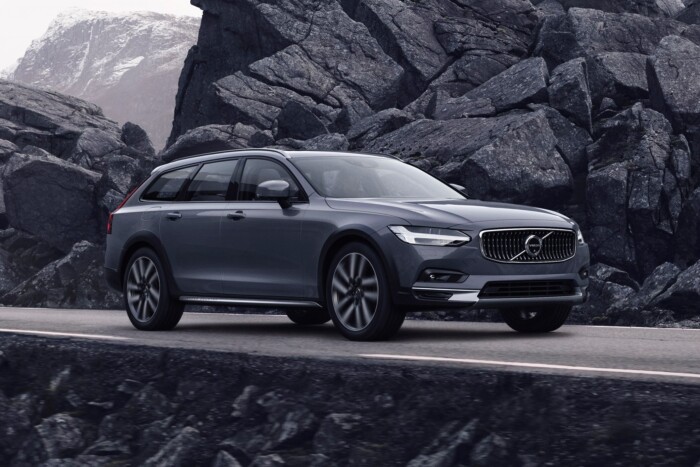 Hiába taposod, ezek az autók nem fékeznek 4 | Vezess Hiába taposod, ezek az autók nem fékeznek 4