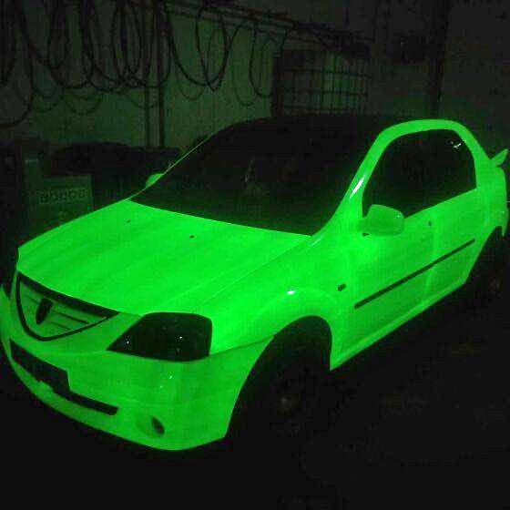 Sötét éjszakák sztárja lehet ez a használt Dacia 2