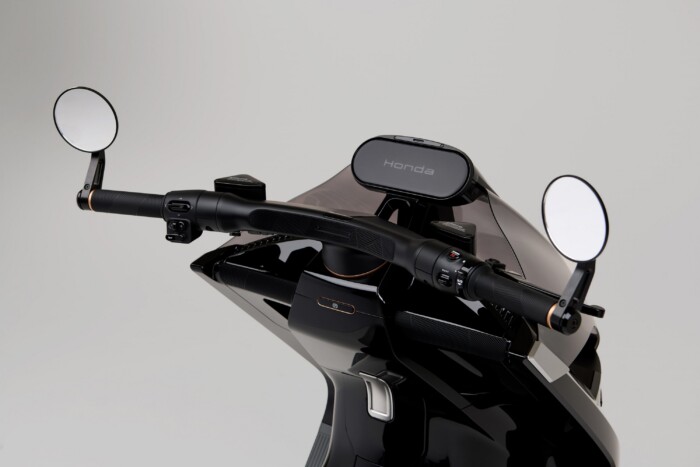 Saját fegyverével támad a BMW-re a Honda 6