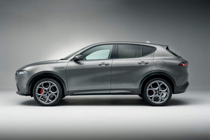 Ezeken az autókon szétesik a fék, ha a pedálra lépsz 1 | Vezess Ezeken az autókon szétesik a fék, ha a pedálra lépsz 1