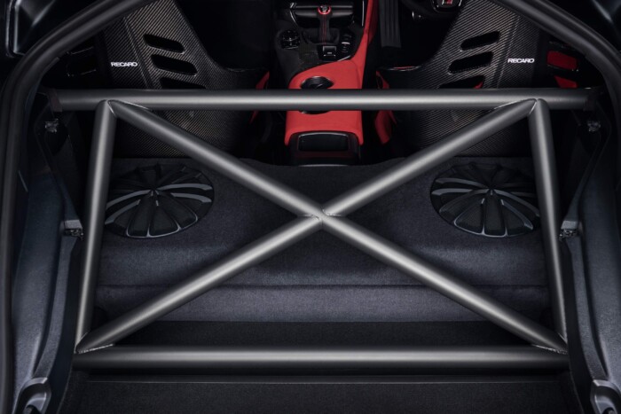 Közúti versenyautóval nyugdíjazzák a Toyota Suprát 8