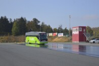 Te vajon becsatolod az övet a buszon? 2