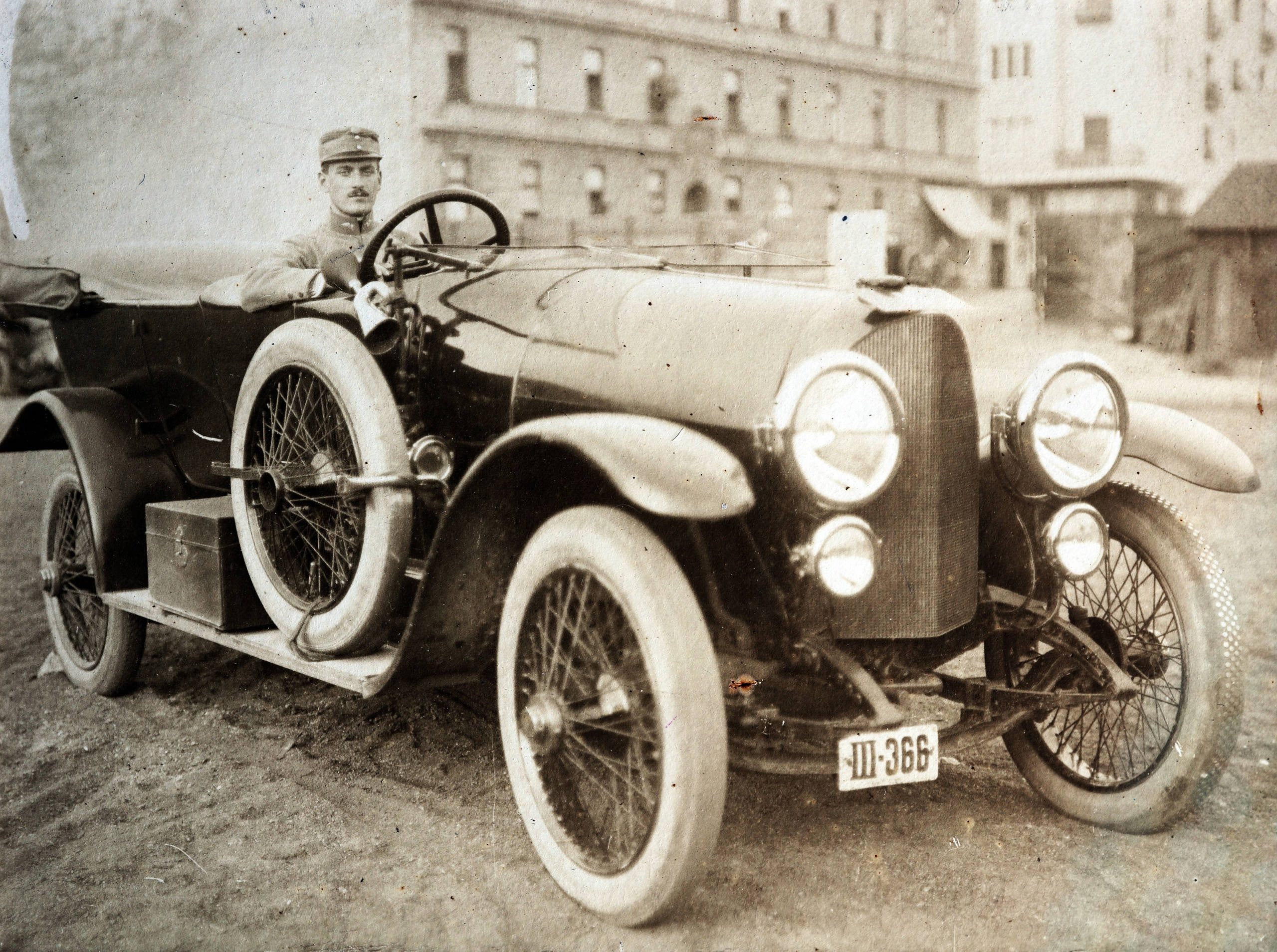 Ennyit fejlődött a magyar rendszám száz év alatt 2