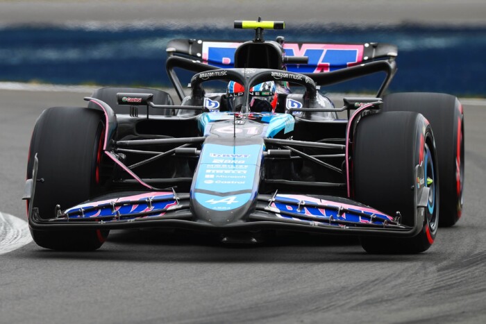 F1: Bemutatkozása előtt lapátra kerülhet az újonc