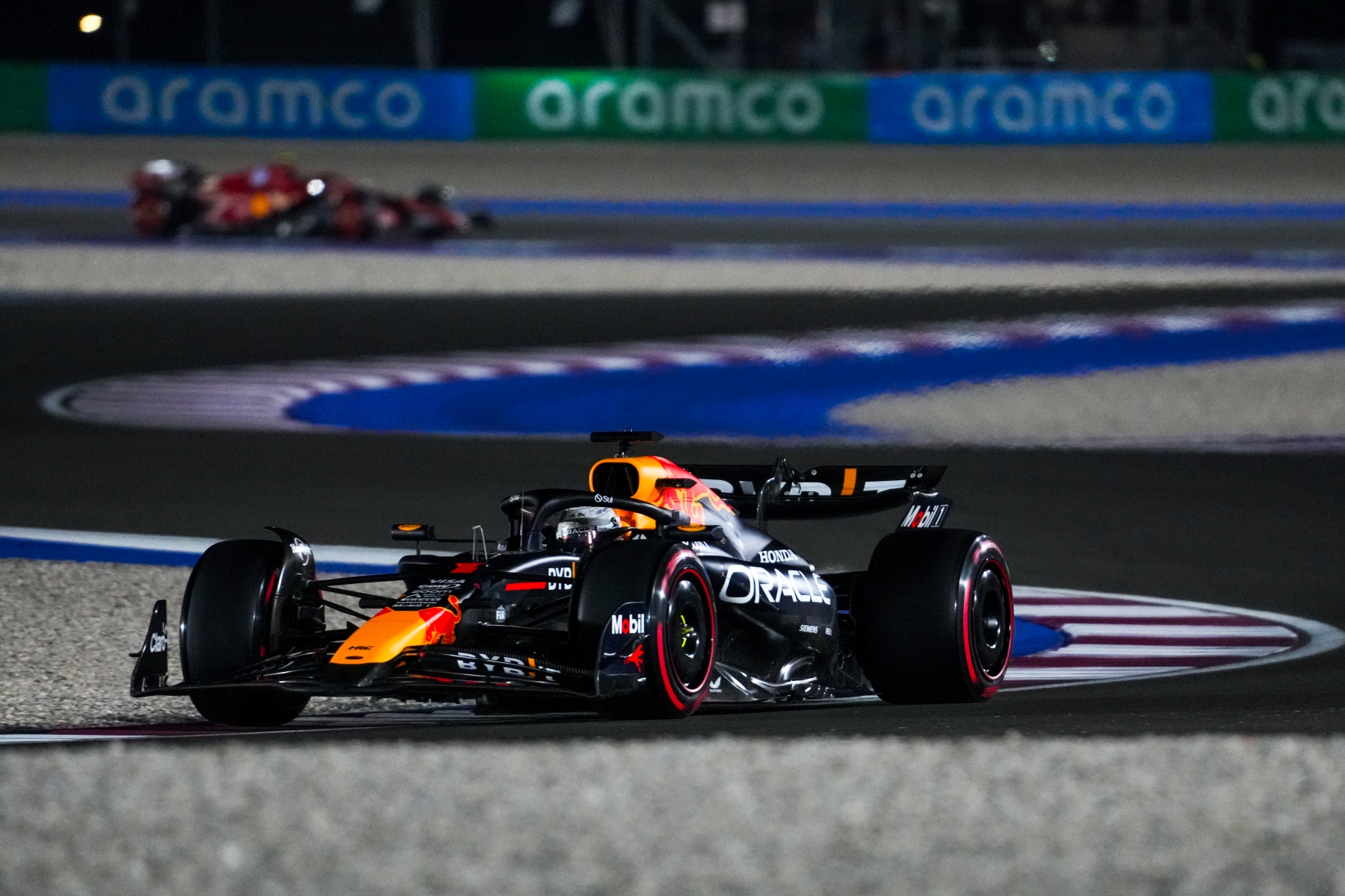 F1: Lassú a Red Bull, Verstappen nem boldog
