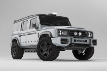 Luxusautót faragtak a kemény terepjáróból