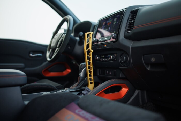 Pick-upból épített versenyautót a Nissan 8