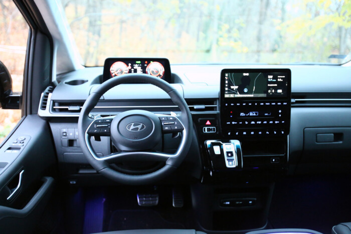 Pont ilyen autó kéne a magyar családoknak 13