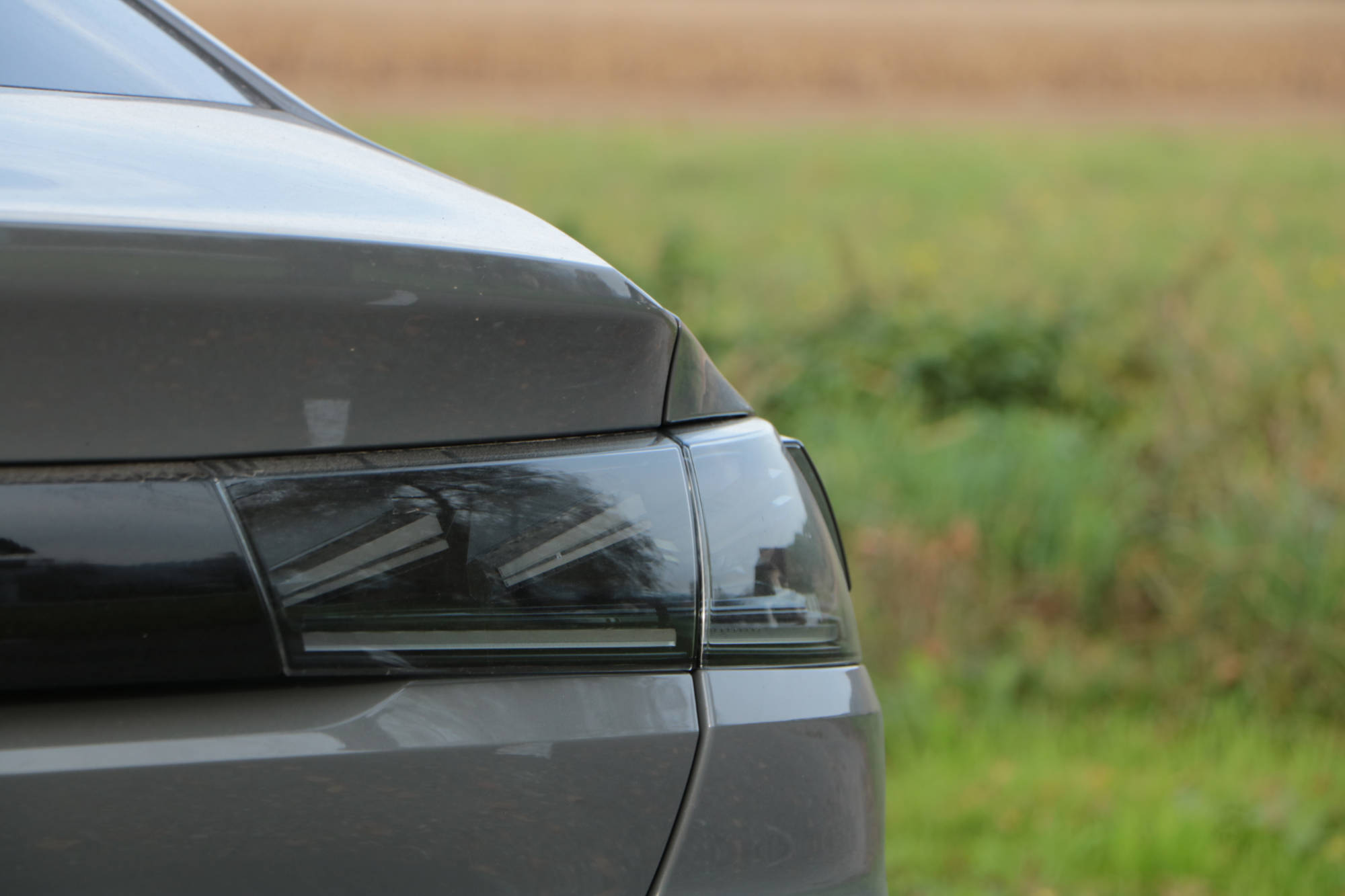 Ez a Peugeot megidézi a Taxi filmek szellemét 17