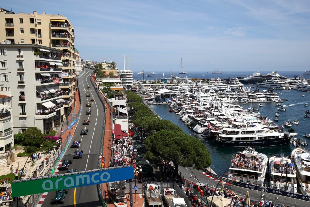 F1: Így lett egyenverseny a Monacói Nagydíjból