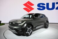 Toyotaként is jön az első villany-Suzuki 13