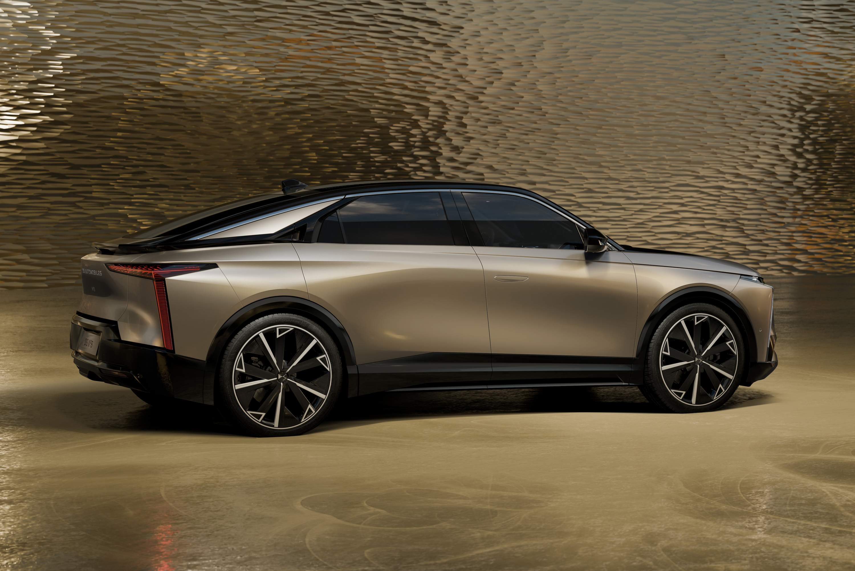 2024_12_new_ds_exterior_04 | Vezess | Vezess