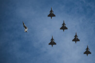 Még a földön, felszállás előtt katapultált egy vadászgép utasa… hoppá 6